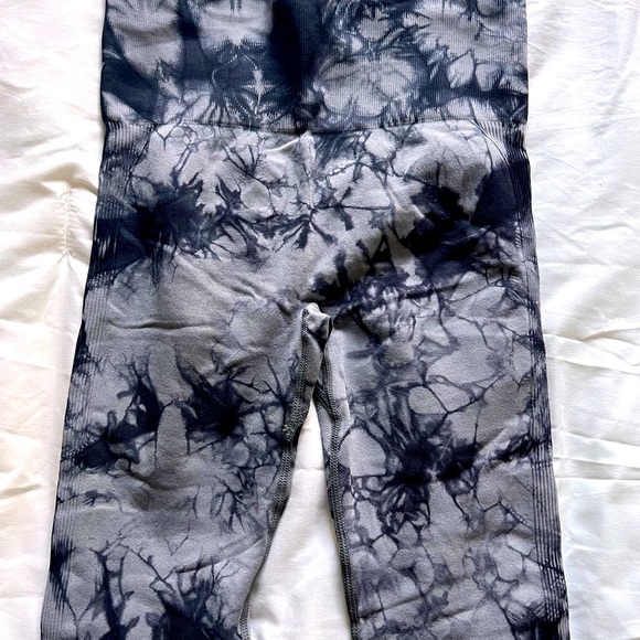 Seamless Tie Dye Sports Leggings - Picture 7 of 7